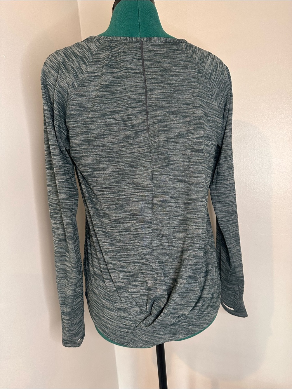 Heathered Teal Grey Long Sleeve Crew Top - Picture 6 of 11